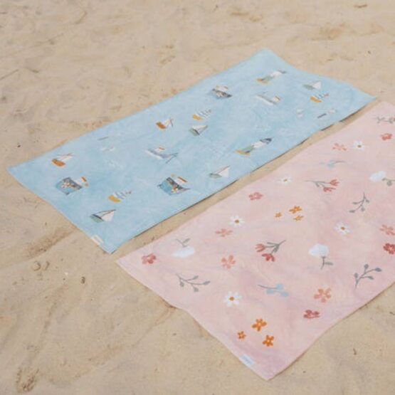 Ręcznik plażowy Little Pink Flowers (Little Dutch)